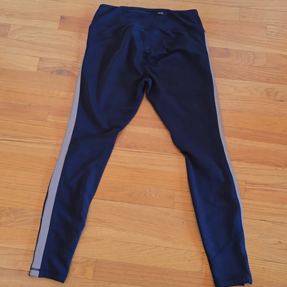 Athleta Navy Street To Summit Fleece Lined Leggings- M - Picture 6 of 9